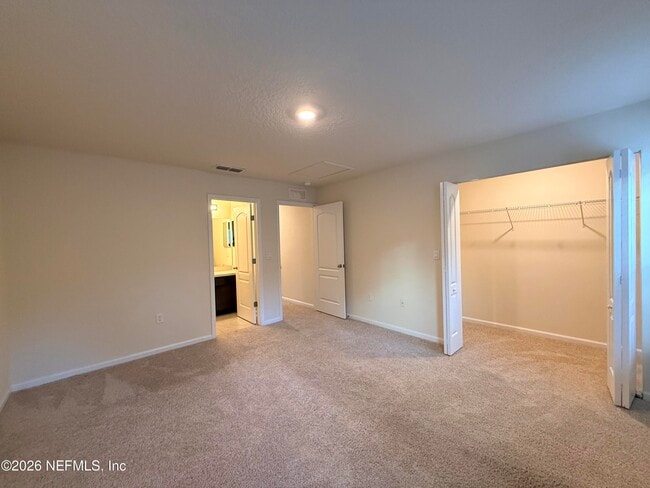 Building Photo - 246 Aralia Ln