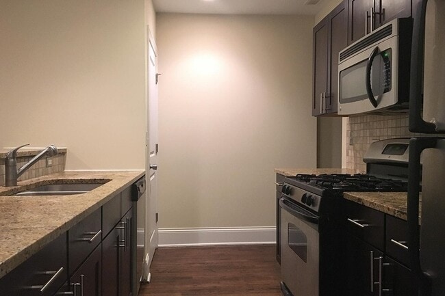 Floorplan - 5111 S. Kimbark Avenue