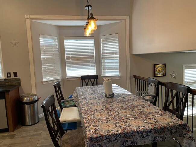 Building Photo - 6115 S City Vistas Wy