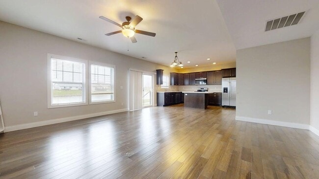 Building Photo - 1318 Myrtle Beach Ave