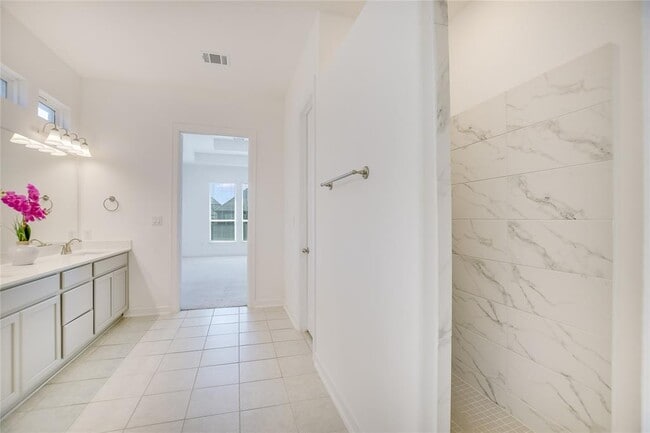 Building Photo - 498 Gamble Dr