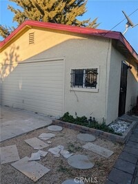 Building Photo - 11212 Grape St