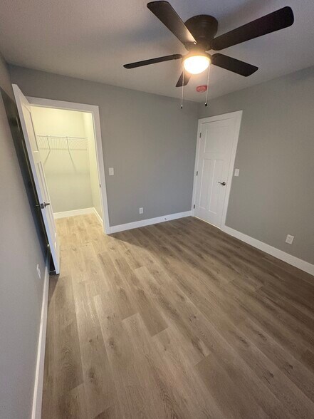 Building Photo - 4811 Richmond Dr