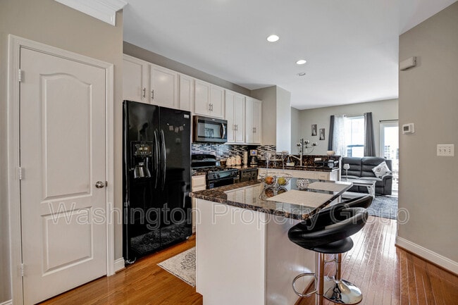 Building Photo - 4238 Potomac Highlands Cir