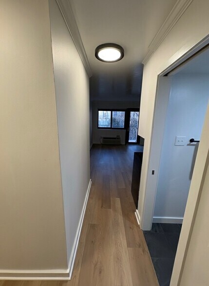 Building Photo - 1816 New Hampshire Ave NW