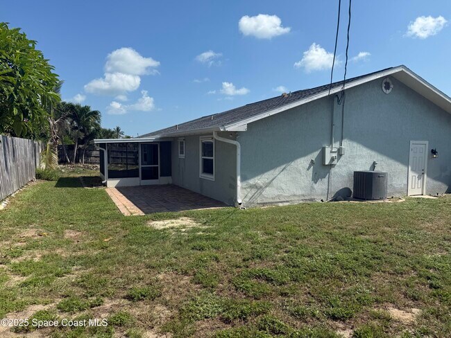 Building Photo - 189 Ocean Breeze Cir