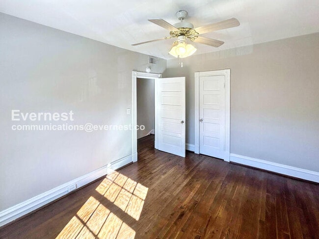 Building Photo - 2708 W Grace St