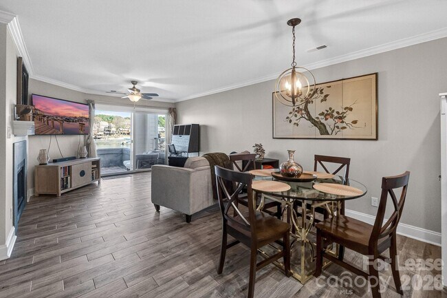 Building Photo - 18695 Vineyard Point Ln