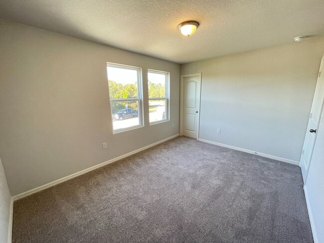 Building Photo - Poinciana Village-1630 Tench Ct Poinciana, FL 34759