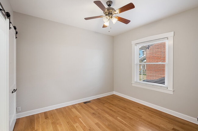 Building Photo - 308 Breckenridge Ln