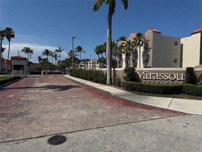 Primary Photo - 6195 NW 186th St
