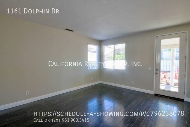 Building Photo - 1161 Dolphin Dr