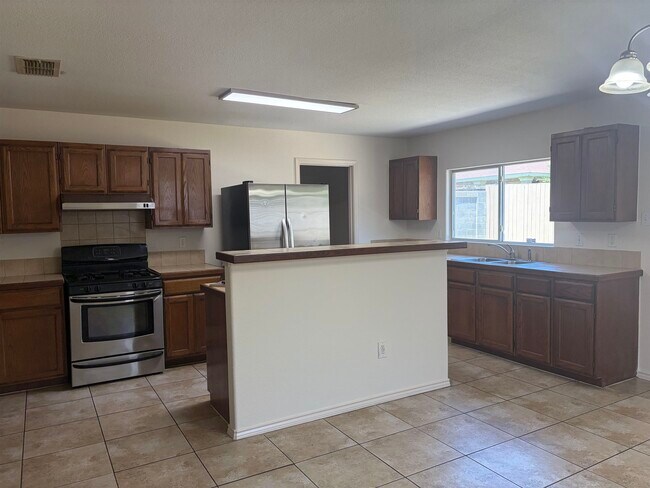Building Photo - 11141 Salado Dr