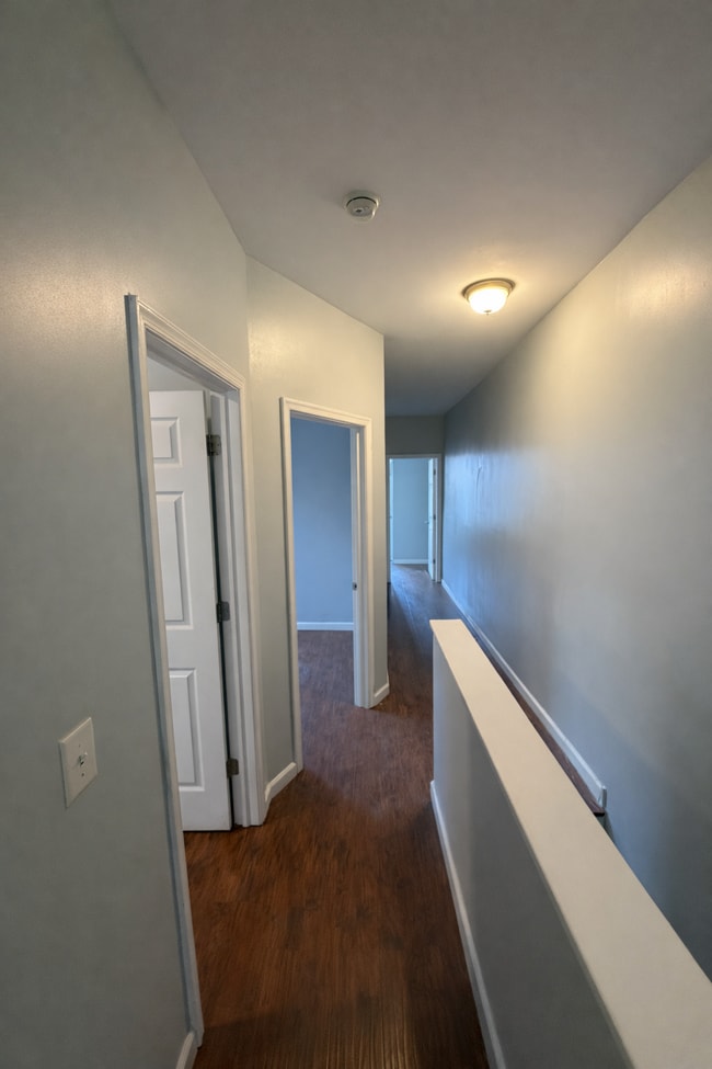 Building Photo - 2132 N 32nd St