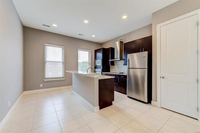 Kitchen - 6416 Cates Ave