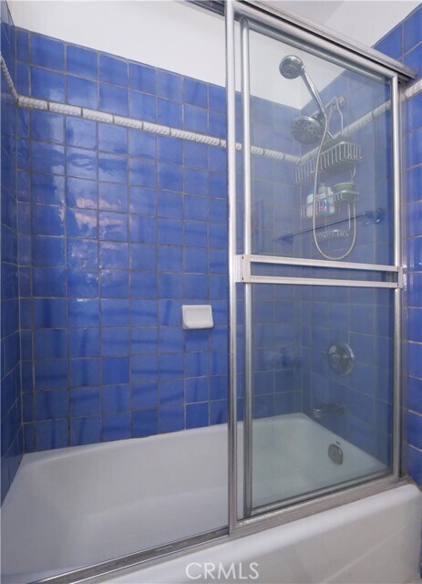 Building Photo - 345 Palos Verdes Dr W