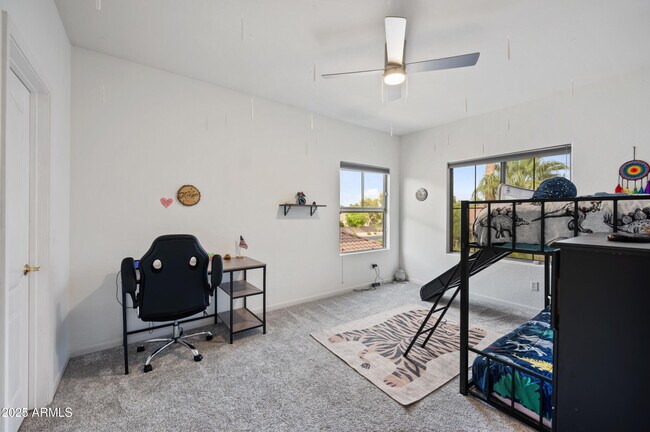 Building Photo - 630 S Boulder Ct