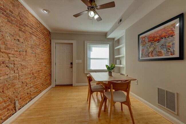 Building Photo - 1435 Covington St