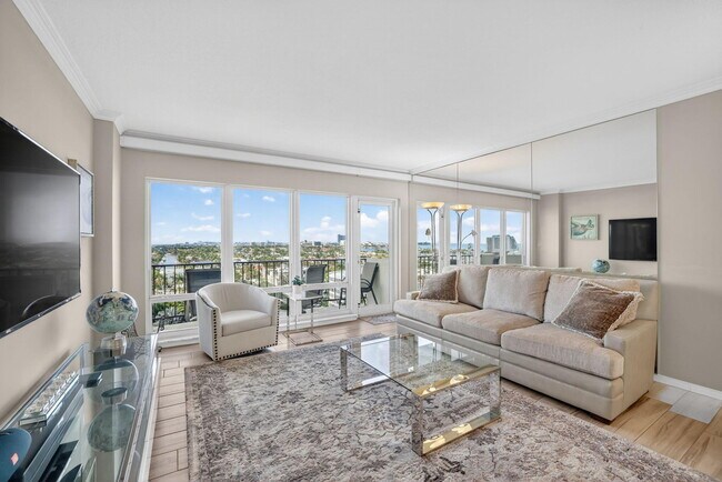 Building Photo - 2500 E Las Olas Blvd