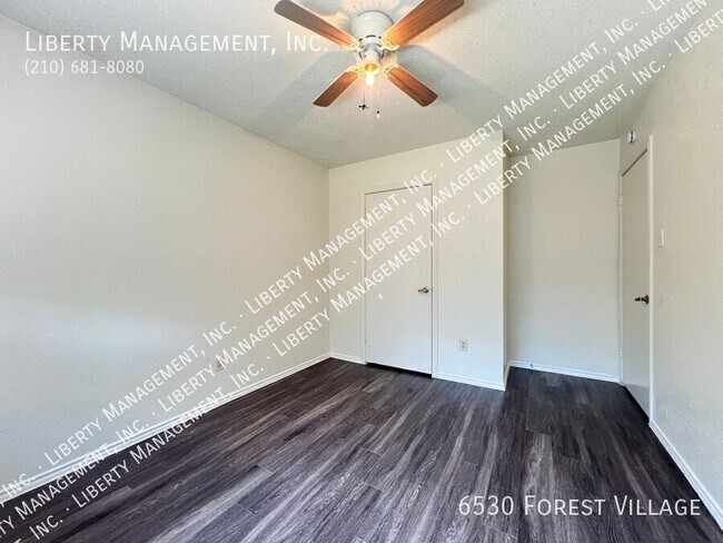 Building Photo - 6530 Forest Village
