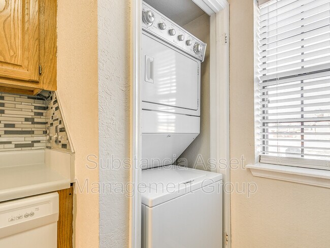 Building Photo - 14443 N Pennsylvania Ave