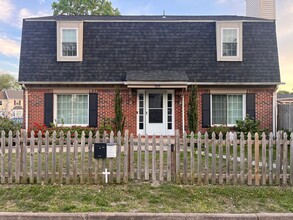 Building Photo - 1501 Antler Cir