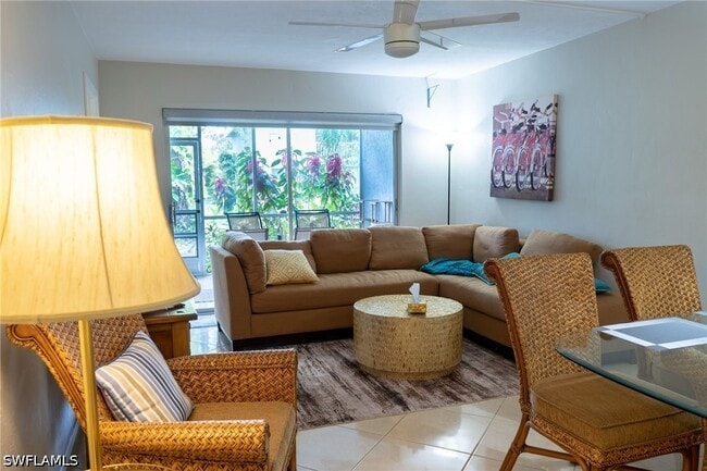 Building Photo - 27249 Pullen Ave