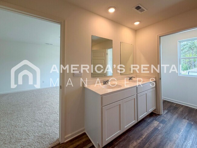 Building Photo - DEPOSIT PENDING! New Construction Home for Rent!