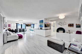 Building Photo - 1201 S Ocean Dr