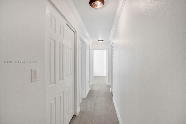 Building Photo - 4161 Sapphire Terrace