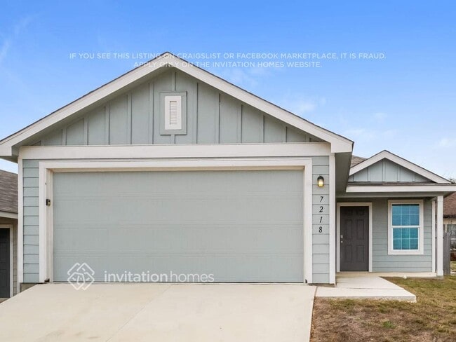 Building Photo - 7218 Avila Vis