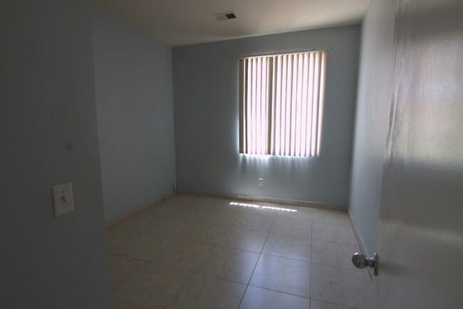 Building Photo - 842 Caminito Estrella