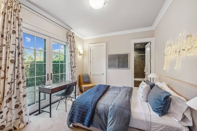 Building Photo - 110 Rose Hill Rd