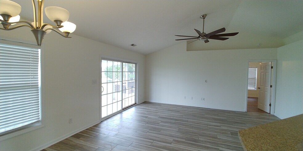 Building Photo - 1289 Gailard Dr