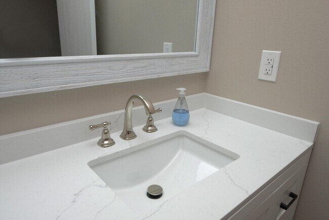 Building Photo - 7311 98th Ave