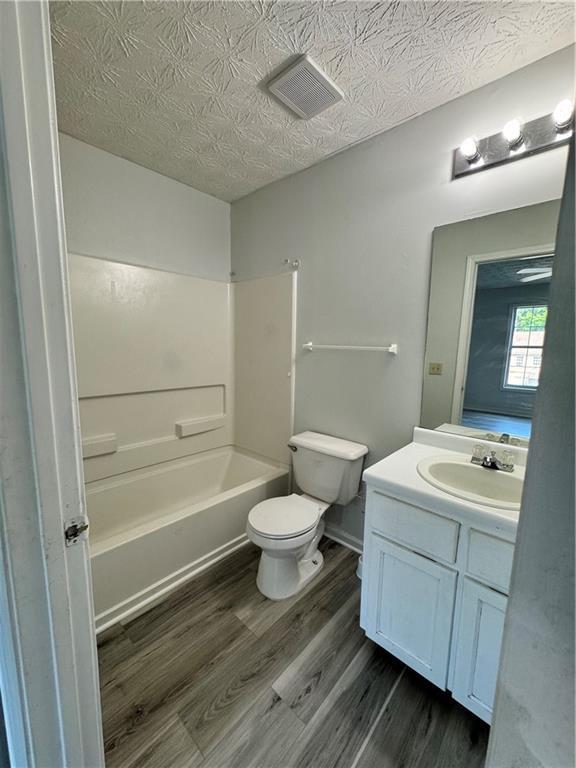 Building Photo - 75 Davis Mill Ct