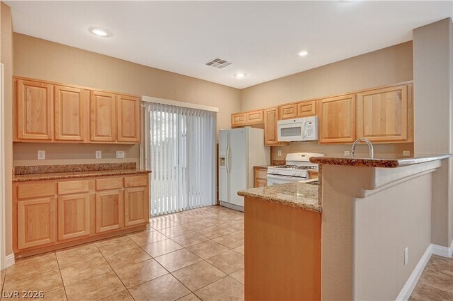 Building Photo - 9185 Wild Briar Ln