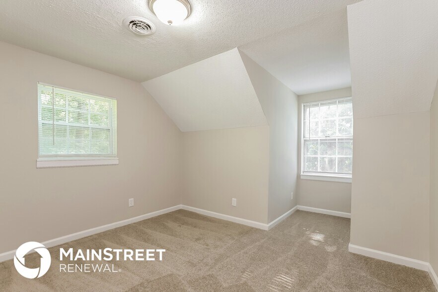 Building Photo - 4123 Hazel Nut Dr