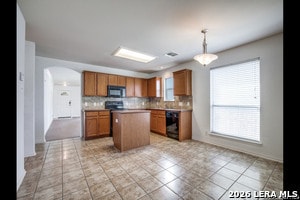 Building Photo - 319 Willow Grove Dr