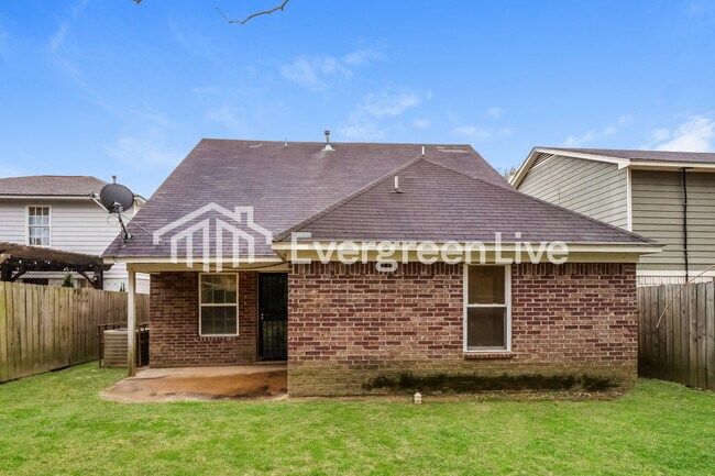 Building Photo - 4599 Addington Dr