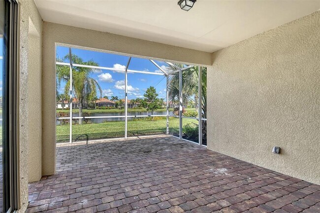 Building Photo - 19365 Rizzuto St