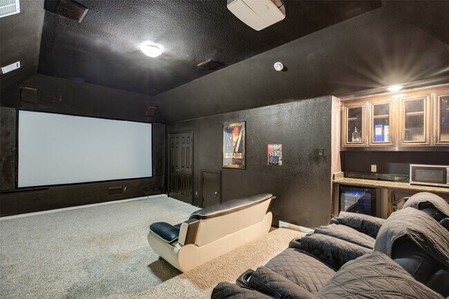 Building Photo - 13940 Steadman Dr