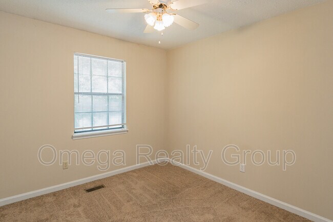 Building Photo - 2364 Grayson Valley Cir