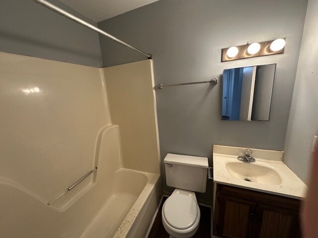 Building Photo - 1225 New Hope Ln