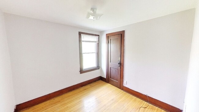 Building Photo - 3 Bedroom in Swillburg Area