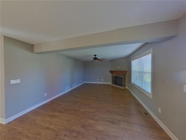 Building Photo - 9779 5th St Ln N