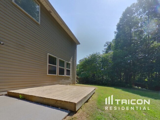 Building Photo - 313 Cedar Bay Cir