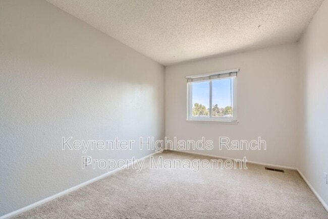 Building Photo - 9948 Deer Creek Ln