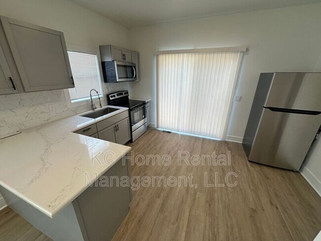 Building Photo - 2311 Jarboe St