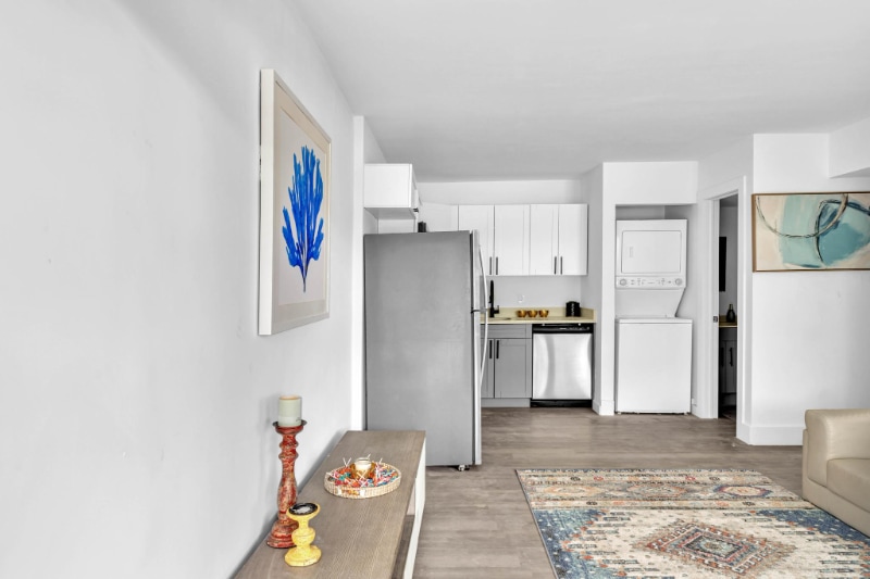 Primary Photo - 801 SW 15th Ave